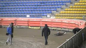 Groźny upadek Adriana Gomólskiego w Gorzowie (marzec 2013)