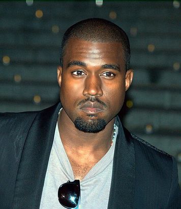 Kanye West i Travis Scott zakazani we Włoszech. Koncerty odwołane ze względu na bezpieczeństwo