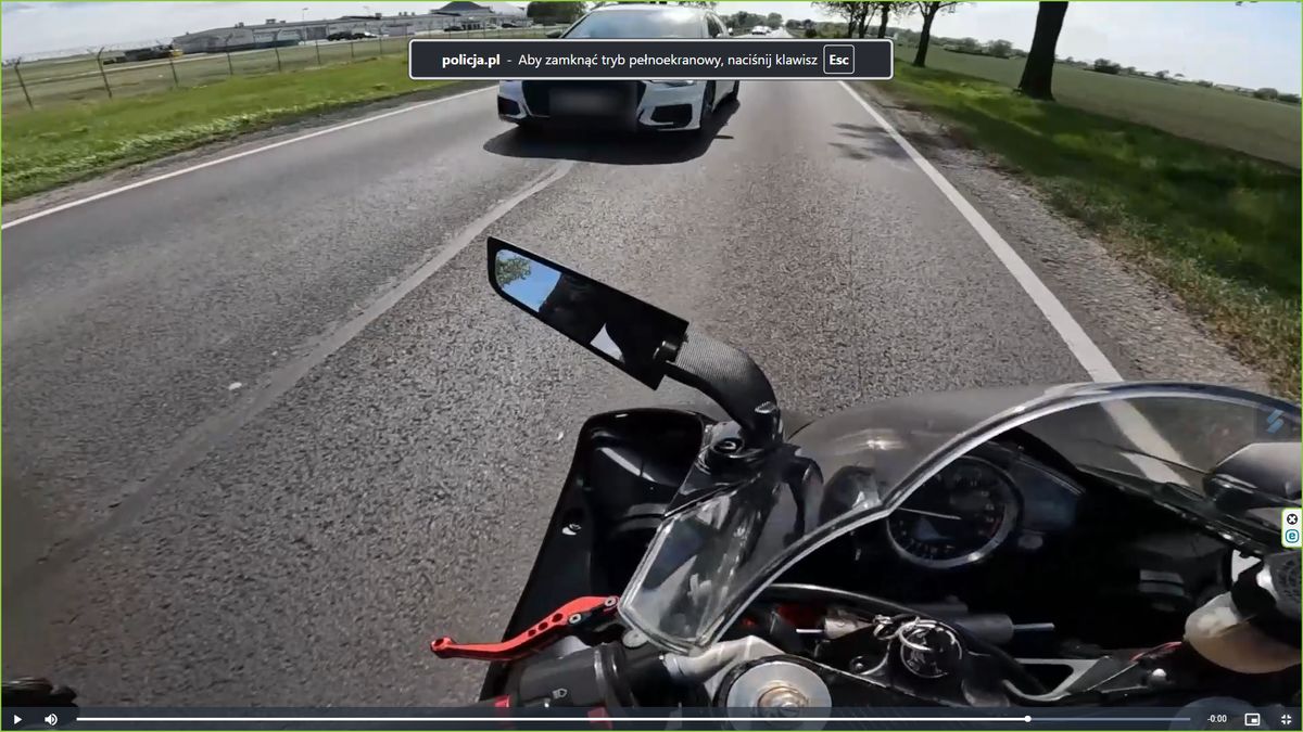 Kadr z filmu udostępnionego przez bydgoską policję