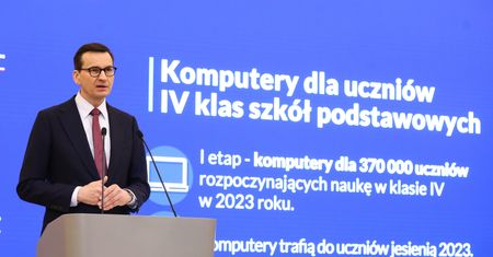 Laptopy dla uczniów za darmo? Jasna deklaracja rządu. Kto dostanie?