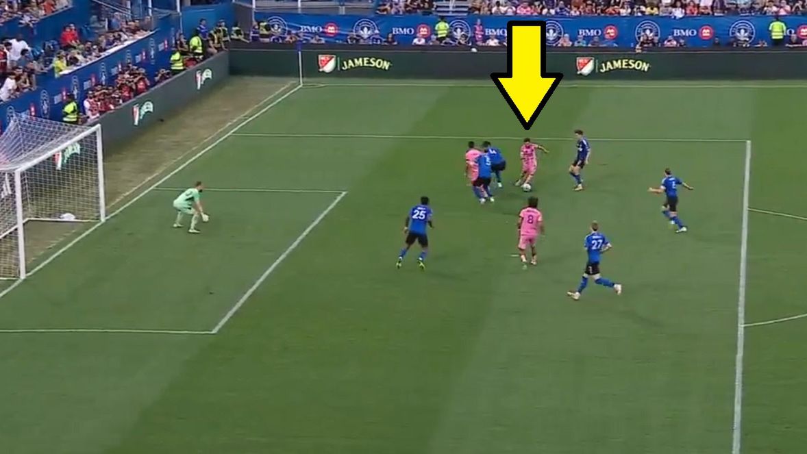 Twitter / Screen / MLS / Na zdjęciu: Lionel Messi bawił się z rywalami