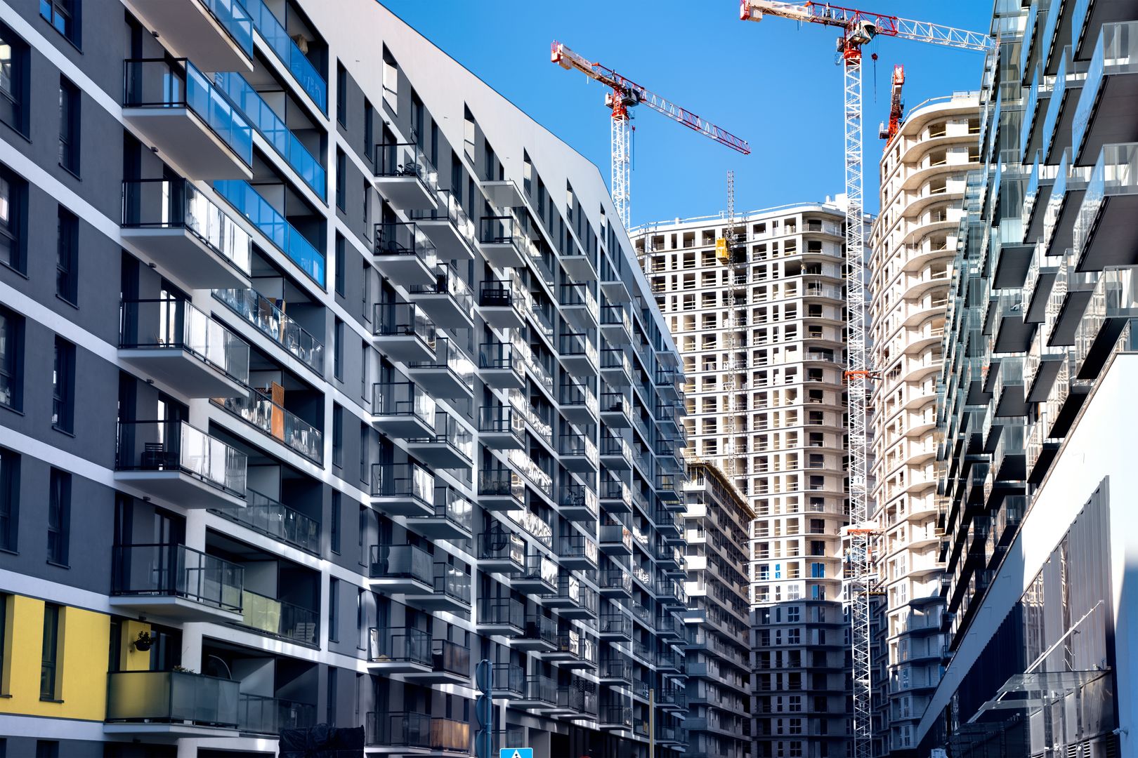 New modern complex of apartment buildings
New modern complex of apartment buildings, Warsaw, Poland
Antagain
estate