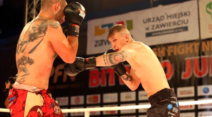 Sporty walki: Kickboxing Fight Night 2 - walka: Robert Rajewski - Artem Voskoboynikov 07.07.2024