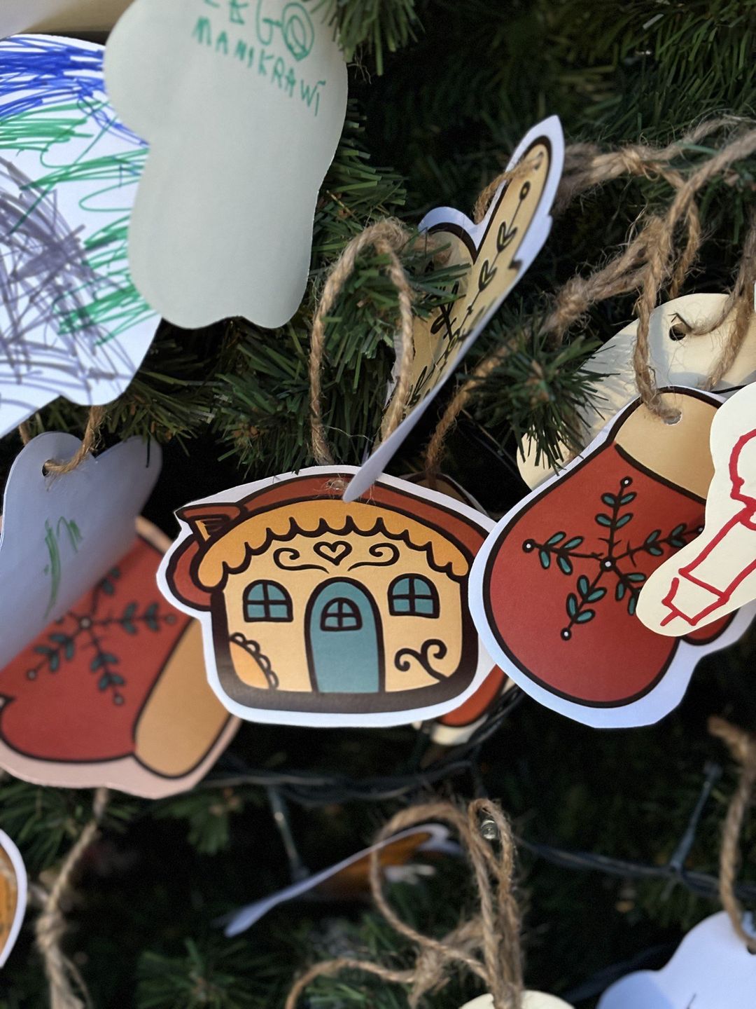 Na gdańskiej Zaspie zapalono lampki na choince!