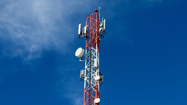 Nadajnik telekomunikacyjny