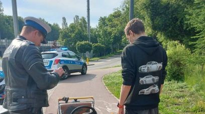 To nie GTA... 19-latek zbudował bolid ze sklepowego wózka, złapała go policja