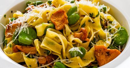 Makaron, którego musisz spróbować w tym sezonie. Bolognese może się schować