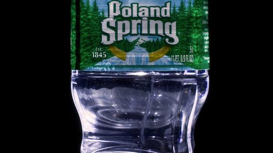 Woda w butelce Poland Spring
