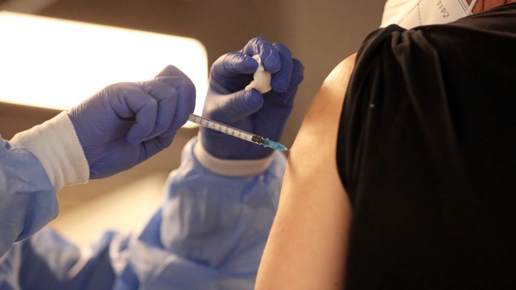 Szczepienie przeciw COVID-19