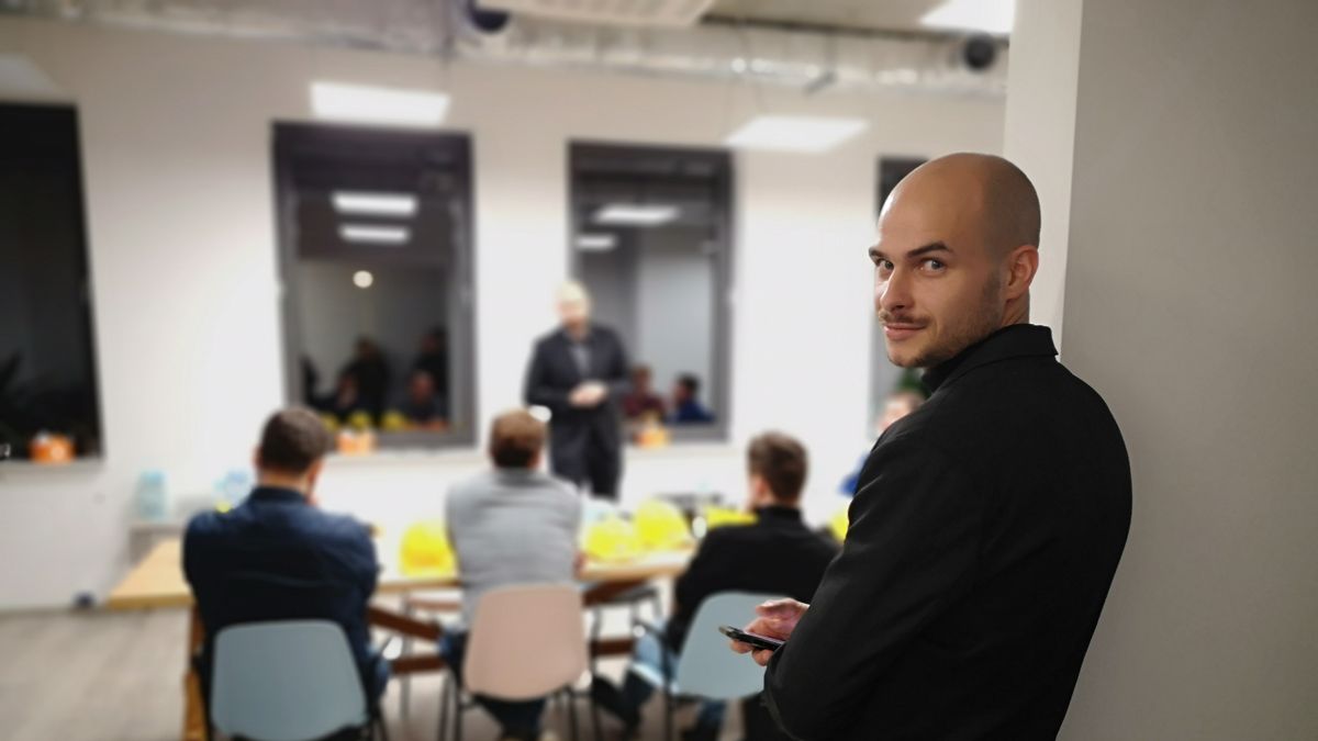 Materiały prasowe / "Black Devils"/materiały prasowe / Na zdjęciu: Maciej 'Sawik' Sawicki