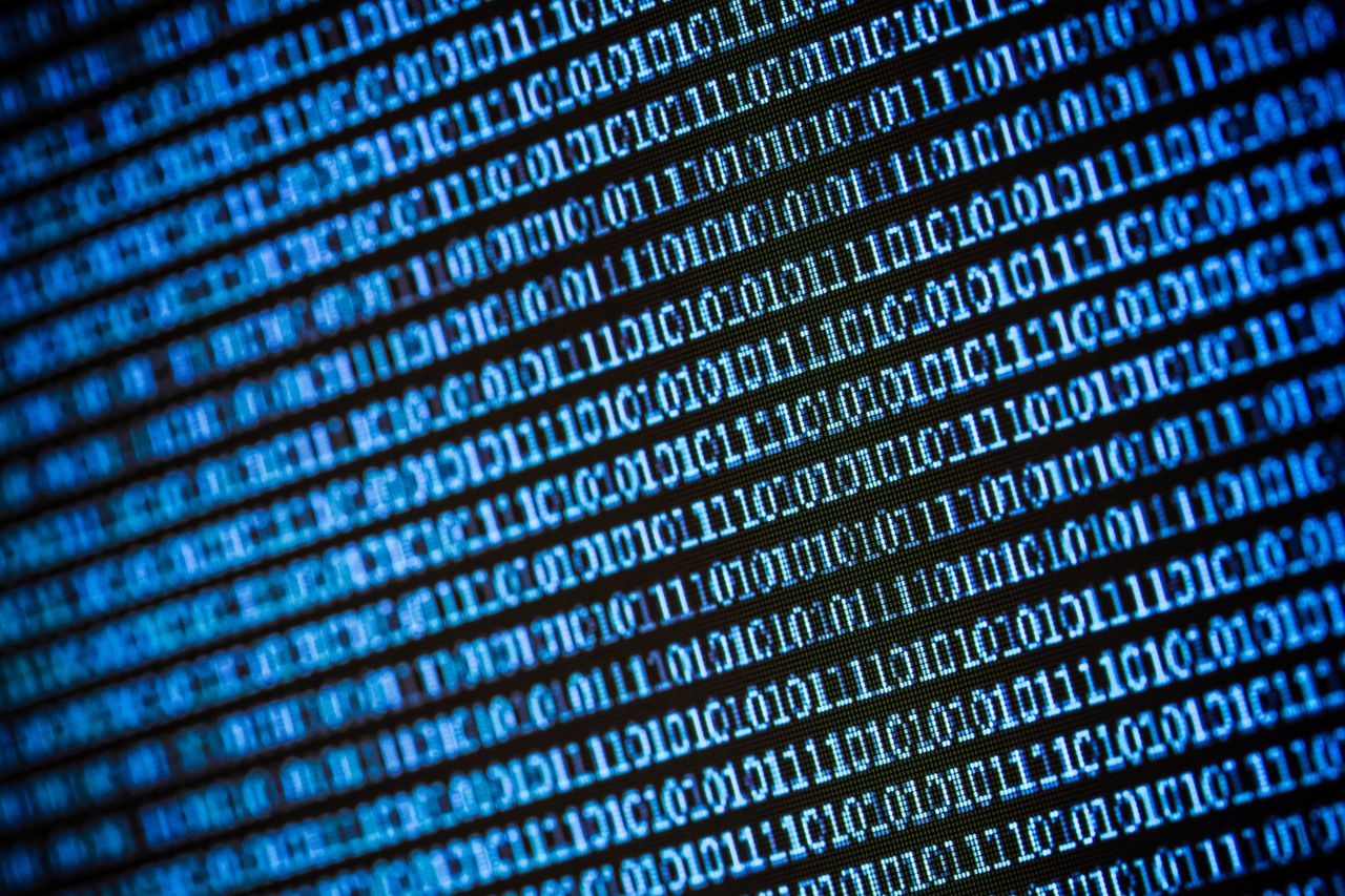 Szyfrowanie całego dysku: ochroń swoje dane przed wścibskimi