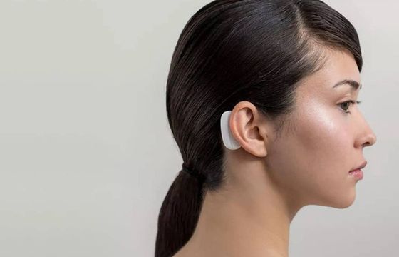 Elon Musk połączy ludzki mózg ze sztuczną inteligencją. Nici cieńsze od włosa i sterowanie komputerem ludzkimi myślami