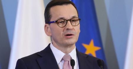 Koronawirus w Polsce. Wprowadzono stan zagrożenia epidemicznego. "Podejmujemy decyzję o przywróceniu granic"