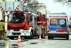 Wybuch i pożar. Matkę z dzieckiem ewakuowano podnośnikiem