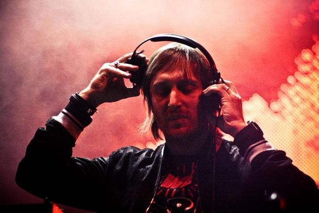 Znany DJ David Guetta współpracuje z Orange i Sony Ericssonem 1