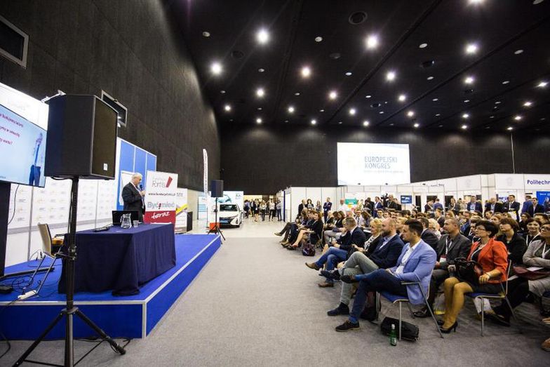 Nadchodzi 8. Europejski Kongres Małych i Średnich Przedsiębiorstw. Premier Morawiecki na sesji inauguracyjnej.