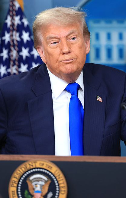 To koniec hegemonii dolara? Polityka Trumpa wywraca światowy układ sił