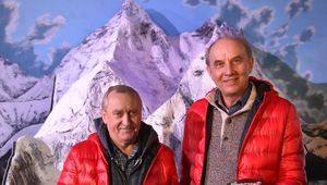 Wyprawa, która zmieniła świat - 40 lat temu Polacy zdobyli zimą Mount Everest