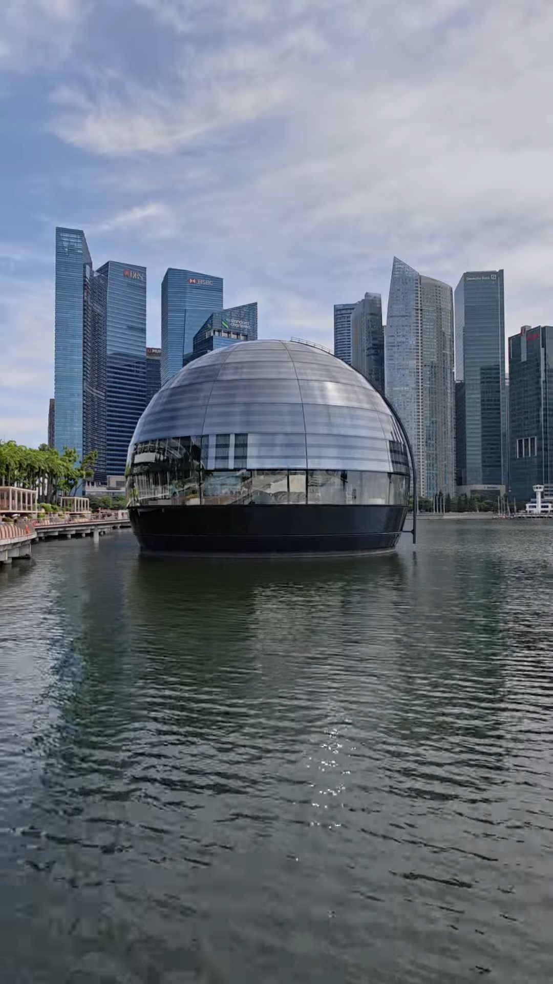 Apple Marina Bay Sands