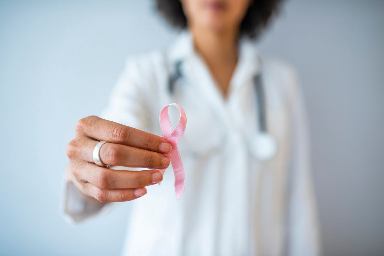 Diagnostyka molekularna jest kluczem do poprawy jakości życia pacjentek z rakiem piersi