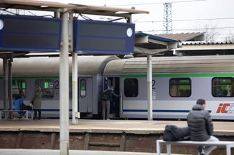 Droga infolinia PKP. Wiceminister odpowiada