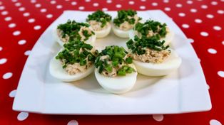 Jajka faszerowane tuńczykiem. Idealne na święta