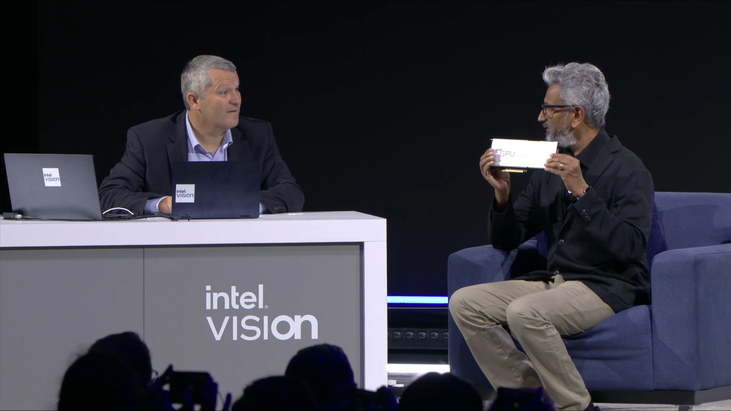 Raja Koduri prezentuje układ graficzny dedykowany centrom danych.