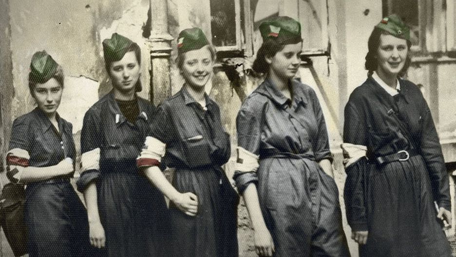 "Kobiety '44. Prawdziwe historie kobiet w powstańczej Warszawie"