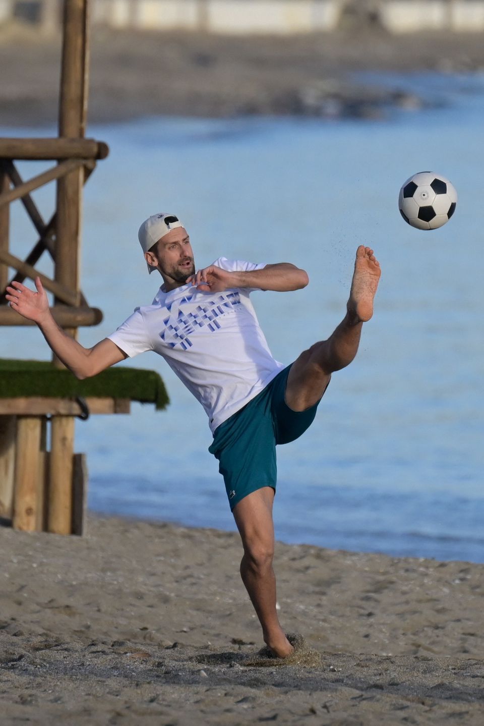 Novak Djoković "przyłapany" na czułościach podczas rodzinnych wakacji