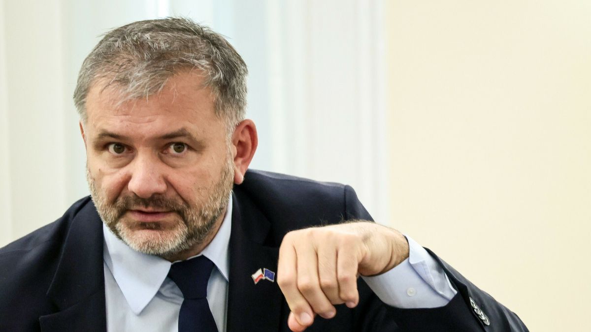 Posiedzenie rz?du
Fot. Anita Walczewska/East News, 21.10.2025. Warszawa. Posiedzenie rzadu Donalda Tuska.
N/z: minister sprawiedliwosci Waldemar Zurek
Anita Walczewska