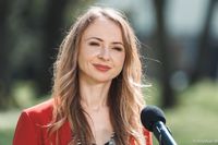 Agnieszka Dziemianowicz-Bąk