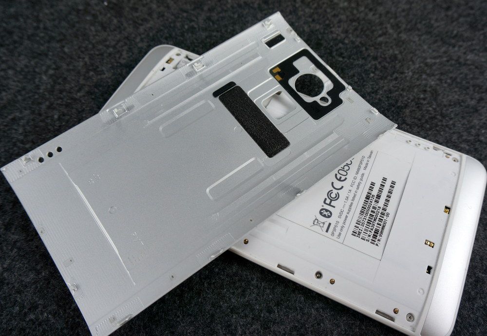 Rewelacyjny smartfon do multimediów, ale bez szans na sukces 3