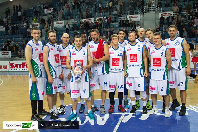 Fiodor Dmitriew i jego koledzy wygrali Kasztelan Basketball Cup 2015