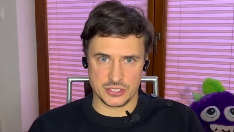 Mateusz Damięcki powstrzymuje się od płaczu mówiąc o rodzinie i zapracowaniu