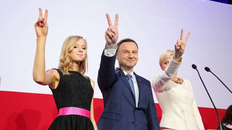 Kinga Duda stanie przy boku prezydenta 12 lipca na wieczorze wyborczym