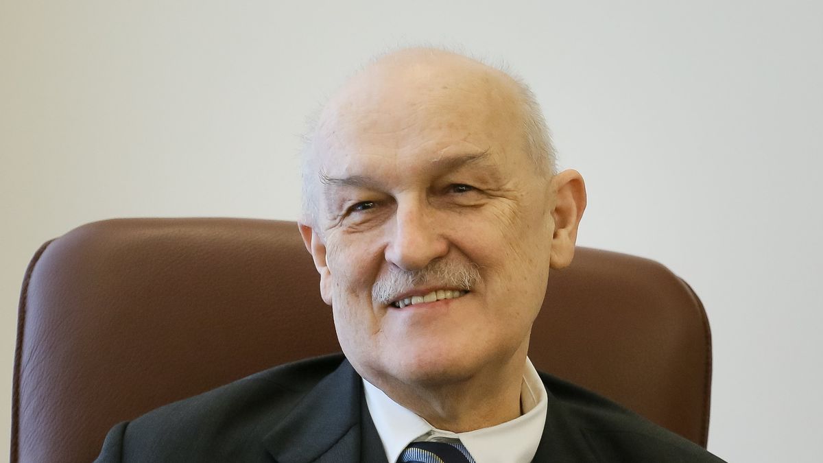 Jerzy Kropiwnicki jest jednym z członków Rady Polityki Pieniężnej.