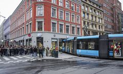 Tramwaj wjechał w sklep w centrum Oslo. "To surrealistyczne"
