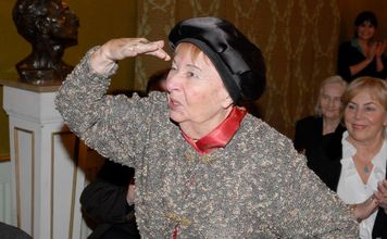 Nie zmarła "ze starości". Prawdziwa przyczyna śmierci wyszła po latach