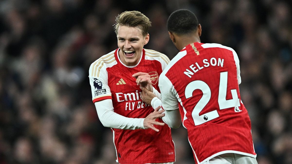 PAP/EPA / VINCENT MIGNOTT / Na zdjęciu: piłkarze Arsenalu FC