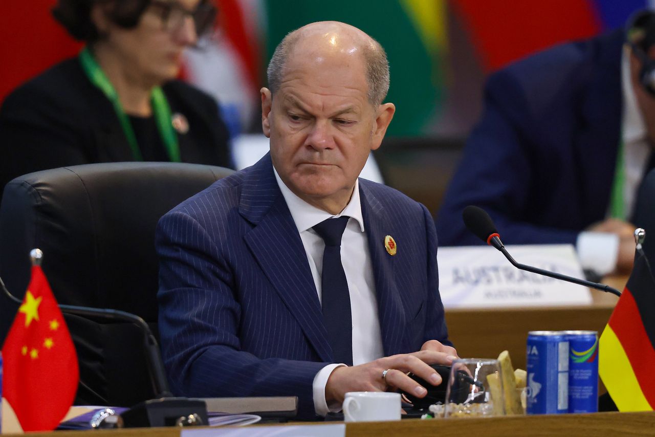 Scholz criticized amid calls for stronger EU support for Ukraine