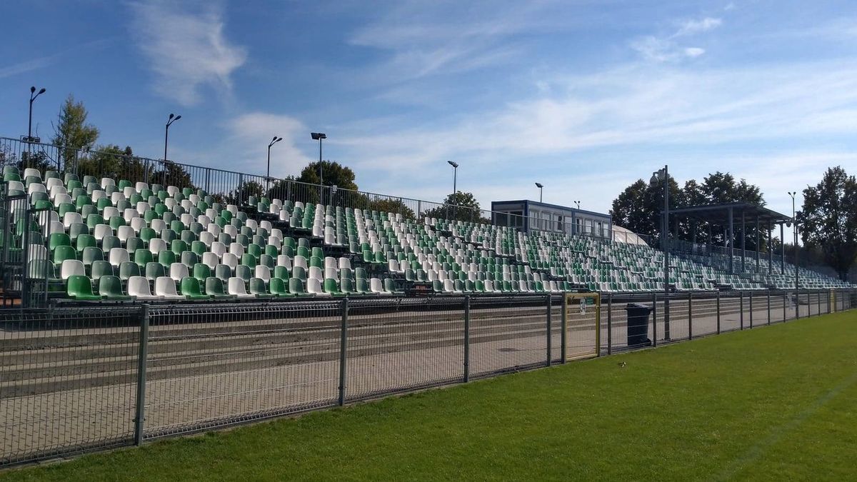 trybuny stadionu Warty Poznań