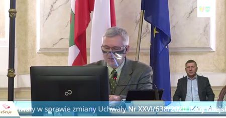 Bielsko-Biała. Sesja rady miasta trwała pół godziny. Zdecydował błąd pisarski