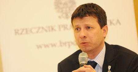 Raport FDN: Siedmioro na 10. dzieci doswiadcza przemocy