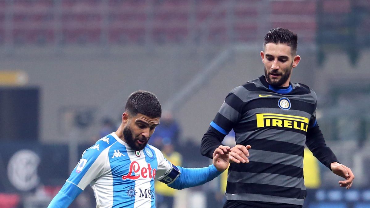 PAP/EPA / MATTEO BAZZI  / Na zdjęciu: Lorenzo Insigne (z lewej) 