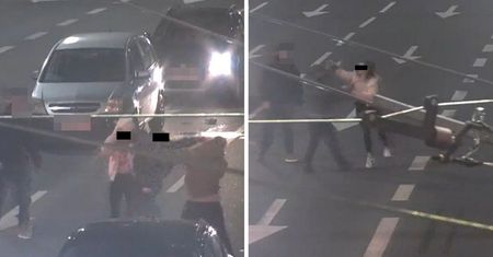 Bijatyka na środku drogi. Wszystko uchwyciły kamery