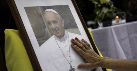 Pogorszenie stanu zdrowia papieża Franciszka. Kolejny kryzys oddechowy