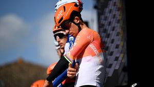 "Ciężko mi było wstać z łóżka". Polski kolarz przemówił po kraksie