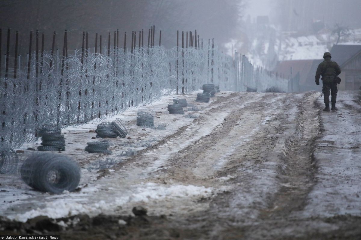 Budowa zapory na granicy polsko-białoruskiej