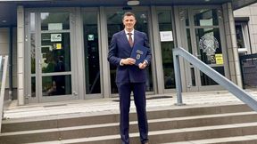 Po zakończeniu kariery nie próżnuje. Właśnie obronił tytuł doktora