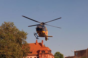 Śmigiel: 8-latka spadła z dachu. Dziewczynka trafiła do szpitala